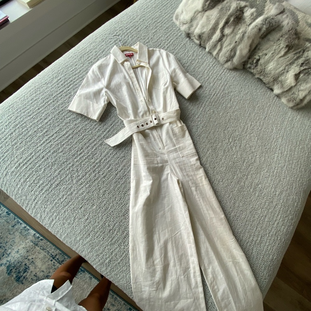 Staud white jumpsuit with removable belt size XS. Worn once